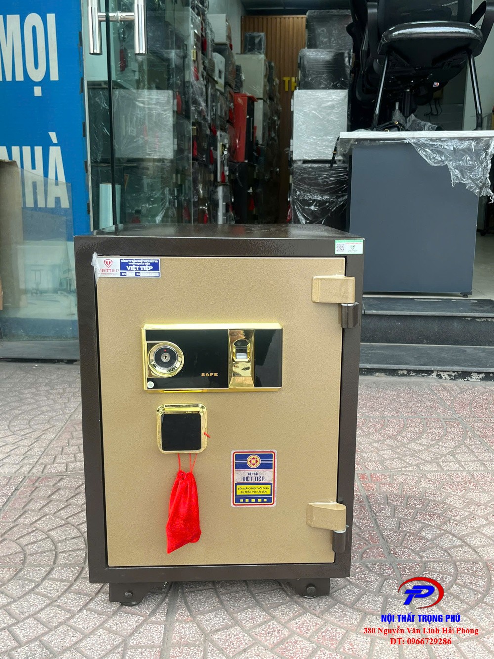 Két bạc việt tiệp vân tay K79VT